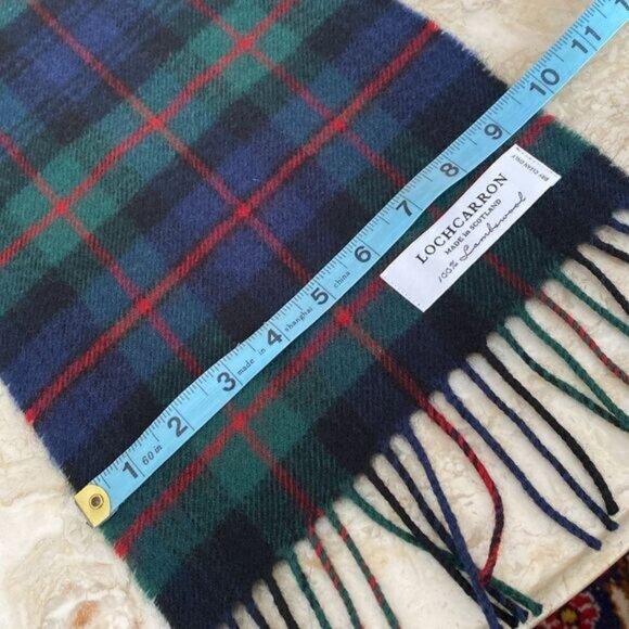 Lochcarron 100% Lambswool Made In Scotland Tartan Scarf - Unisex - Picture 8 of 9